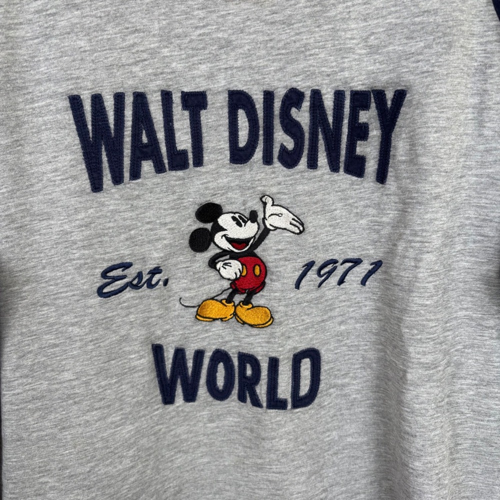 RARE VTG 90s Walt Disney World Embroidered Mickey Mouse Tee 3/4 Sleeve Cotton - Picture 2 of 8